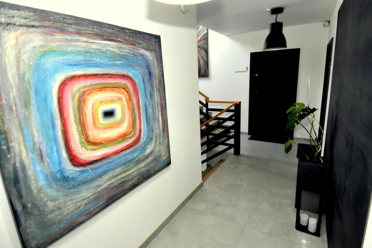Awo Apartamenty 莱鲍 外观 照片