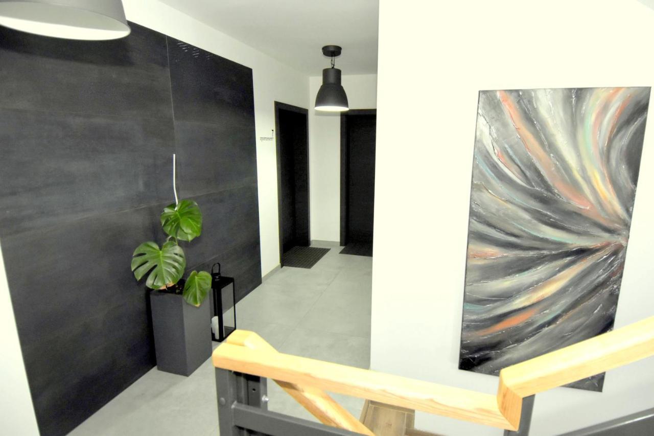 Awo Apartamenty 莱鲍 外观 照片