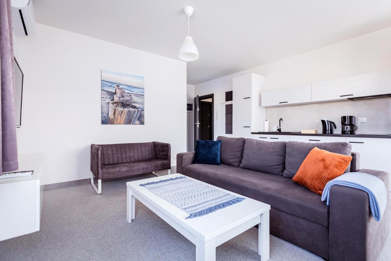 Awo Apartamenty 莱鲍 外观 照片