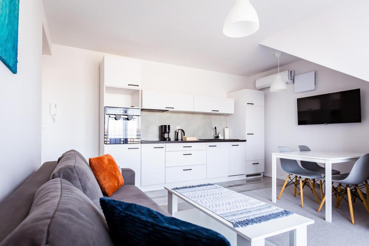 Awo Apartamenty 莱鲍 外观 照片